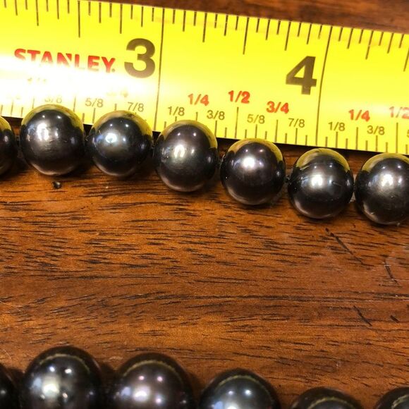 Hand Knotted PEACOCK PEARLS w Sterling Silver Lobster Claw Clasp 18 inches long - Picture 17 of 17